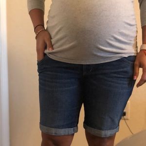 Bundle of Maternity shorts